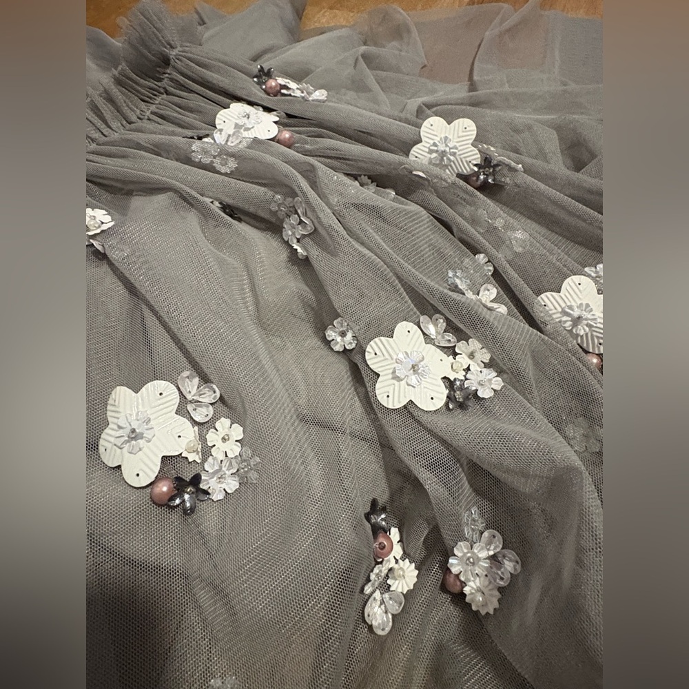 ASOS Gray Dress with White Floral Details - Picture 5 of 6